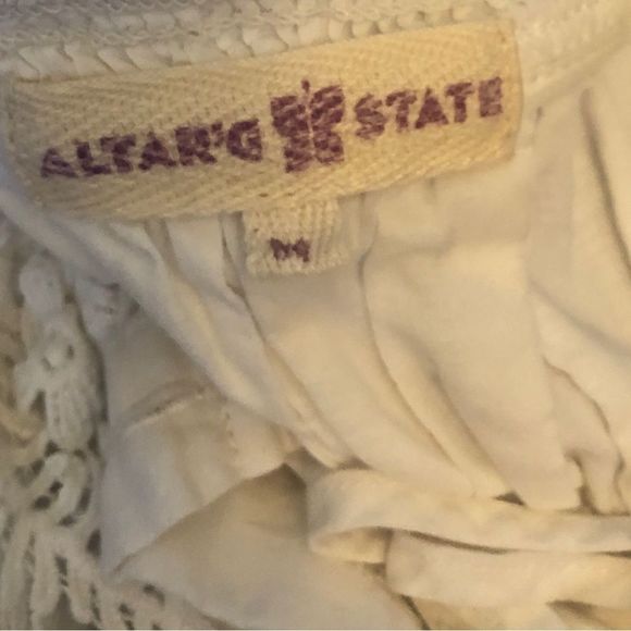 Boho Outfit
LuLa Rou Red Lace Skirt
Gilly Hicks Bralette 
White Blouse 
Sz Sm - Picture 11 of 14